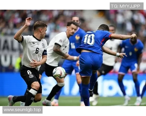 战术拆解：姆巴佩为何能掌控比赛节奏？