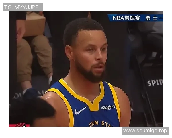 战术拆解：库里为何能掌控比赛节奏？