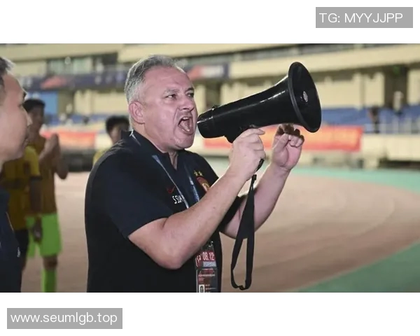 球员赛后怒怼裁判，或将面临追加处罚